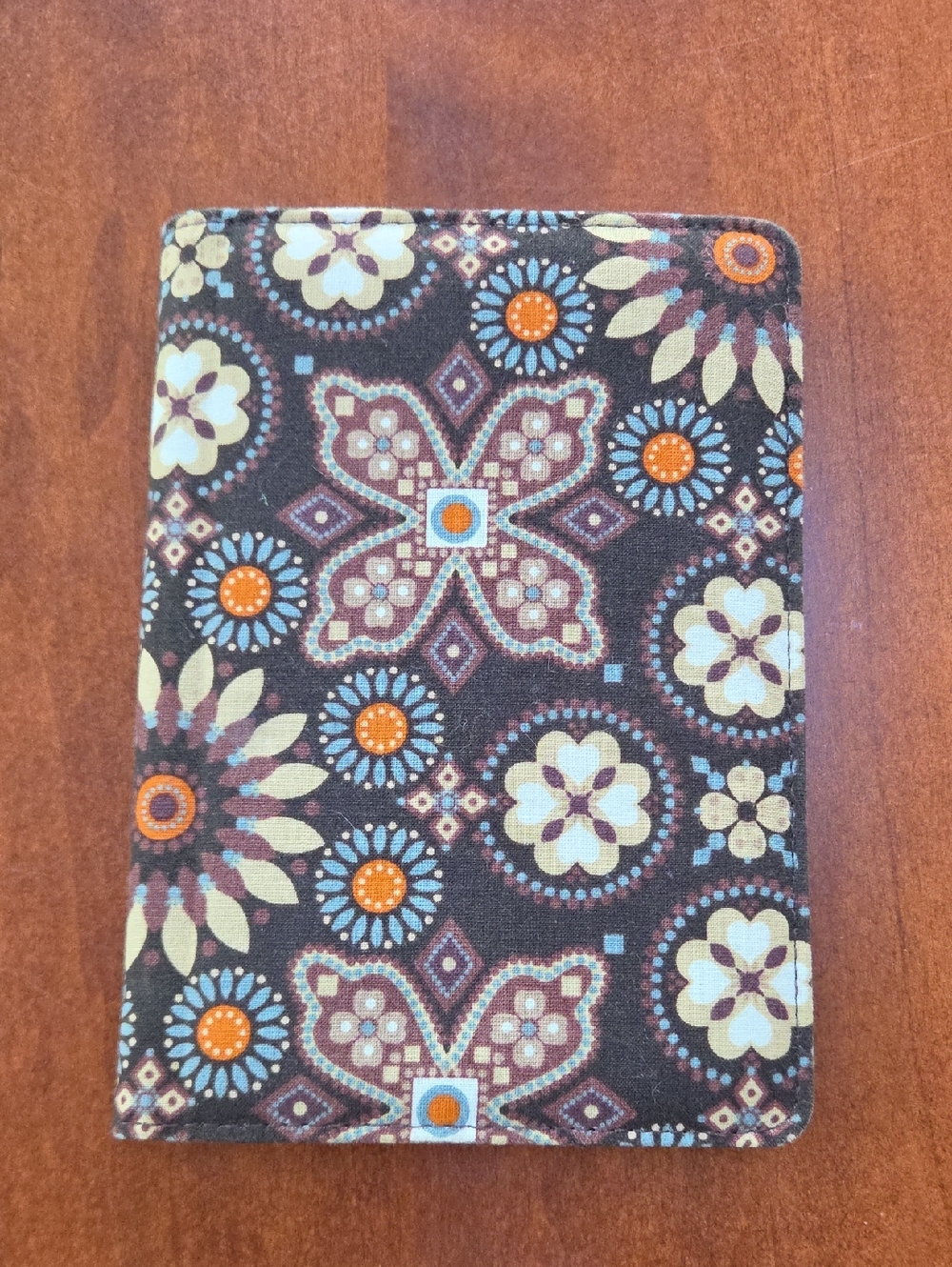 Vera Bradley E-reader Holder